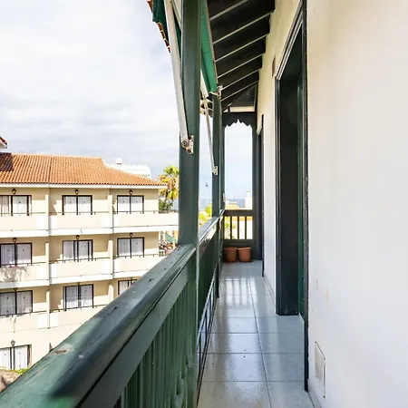 Atlantic & Teide Views Penthouse Appartamento *
